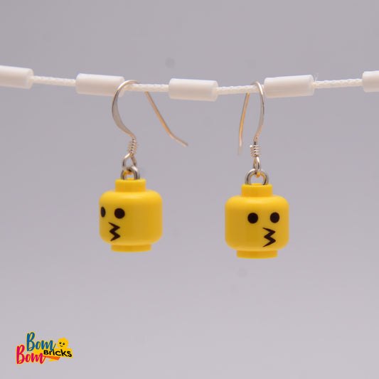 Earrings - kiss smiley